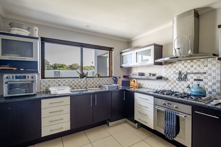 4 Bedroom Property for Sale in Summerstrand Eastern Cape